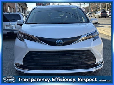 2024 Toyota Sienna XLE 7 Passenger