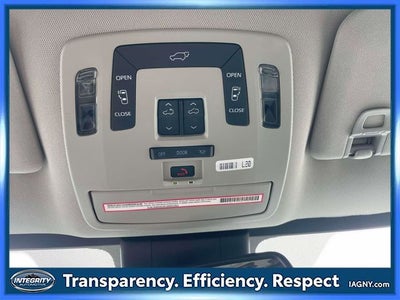 2023 Toyota Sienna XLE 8 Passenger