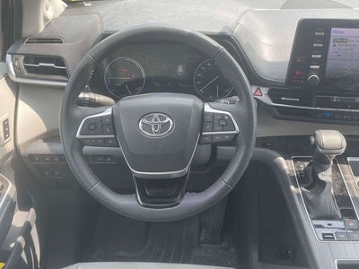 2023 Toyota Sienna Limited 7 Passenger