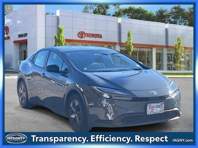 2024 Toyota Prius LE