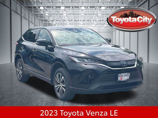 2023 Toyota Venza LE