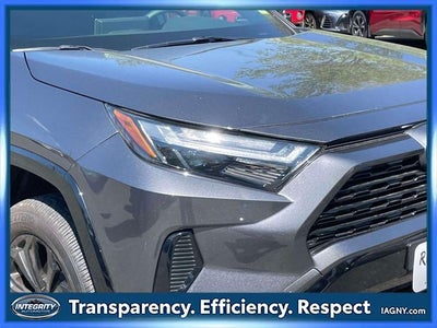 2023 Toyota RAV4 Hybrid SE