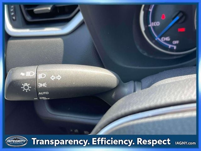 2023 Toyota RAV4 Hybrid SE