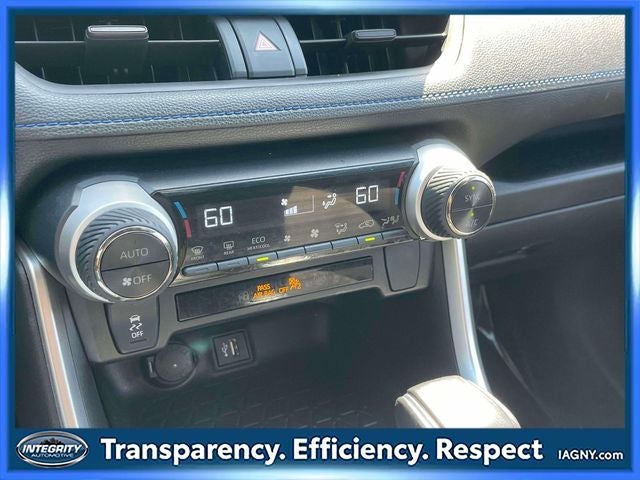 2023 Toyota RAV4 Hybrid SE