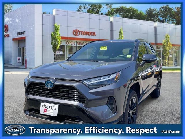 2023 Toyota RAV4 Hybrid SE