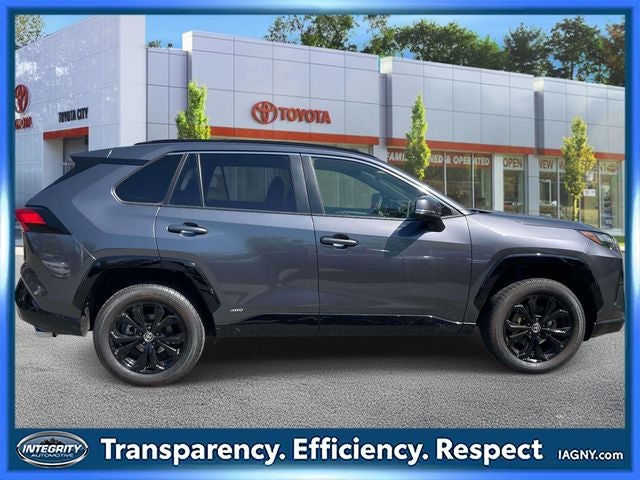 2023 Toyota RAV4 Hybrid SE