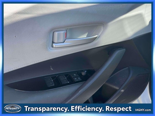 2023 Toyota Corolla Hatchback SE