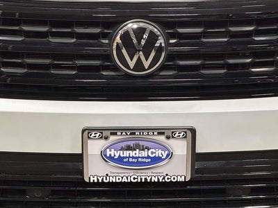 2023 Volkswagen Atlas Cross Sport 3.6L V6 SEL R-Line