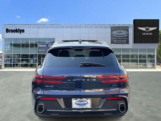 2024 Genesis GV70 2.5T Select