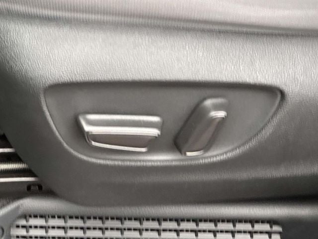 2026 Toyota Sienna LE 8 Passenger