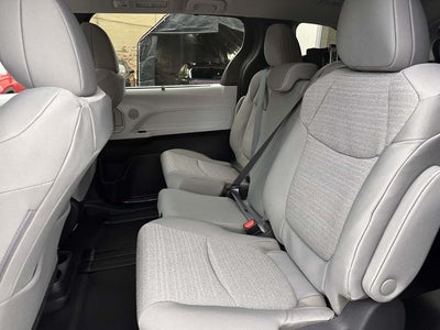 2026 Toyota Sienna LE 8 Passenger