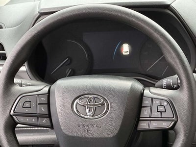 2026 Toyota Sienna LE 8 Passenger