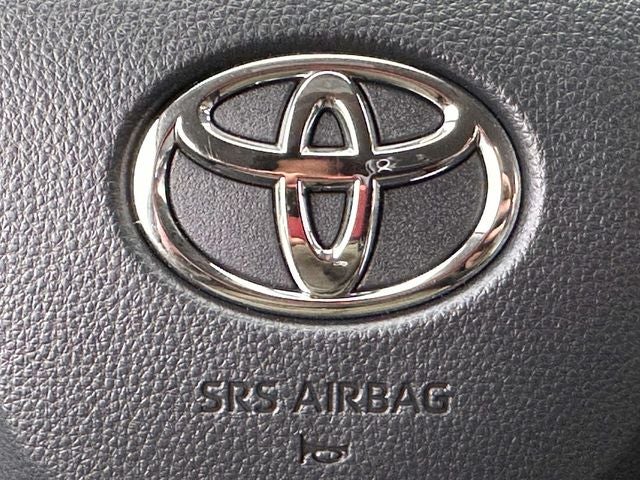 2026 Toyota Sienna LE 8 Passenger