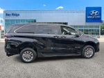 2025 Toyota Sienna Mobility LE 8 Passenger