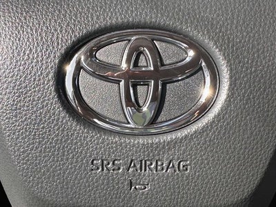 2026 Toyota Sienna LE 8 Passenger Mobility Van Taxi Ready