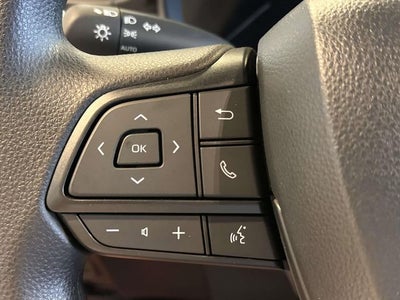 2026 Toyota Sienna Mobility LE 8 Passenger