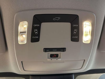 2026 Toyota Sienna Mobility LE 8 Passenger