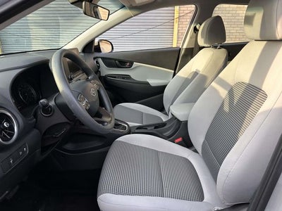 2023 Hyundai Kona SE