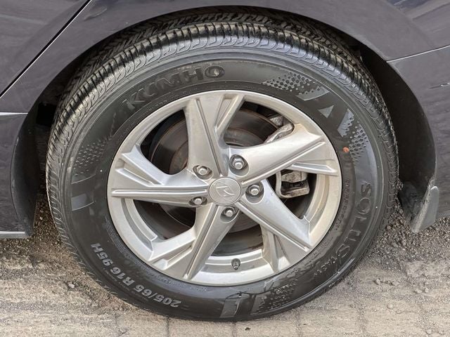 2023 Hyundai Sonata SE