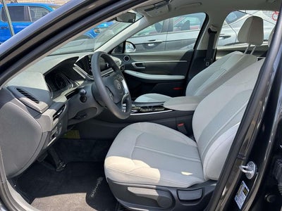 2023 Hyundai Sonata SE