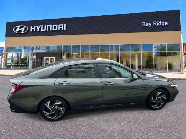 2025 Hyundai Elantra Limited