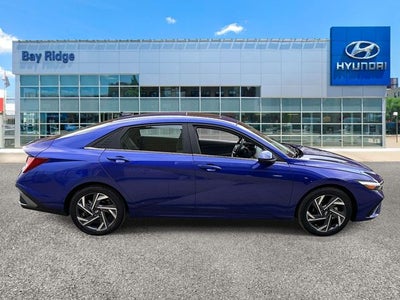2025 Hyundai Elantra SEL Convenience