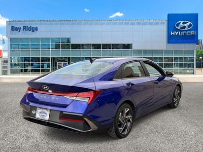 2025 Hyundai Elantra SEL Convenience