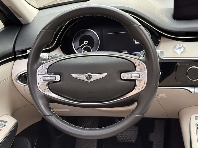 2023 Genesis GV70 2.5T