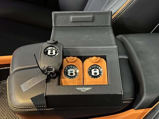 2025 Bentley Bentayga S Black Edition