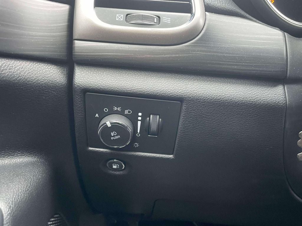 2022 Jeep Grand Cherokee WK Laredo X