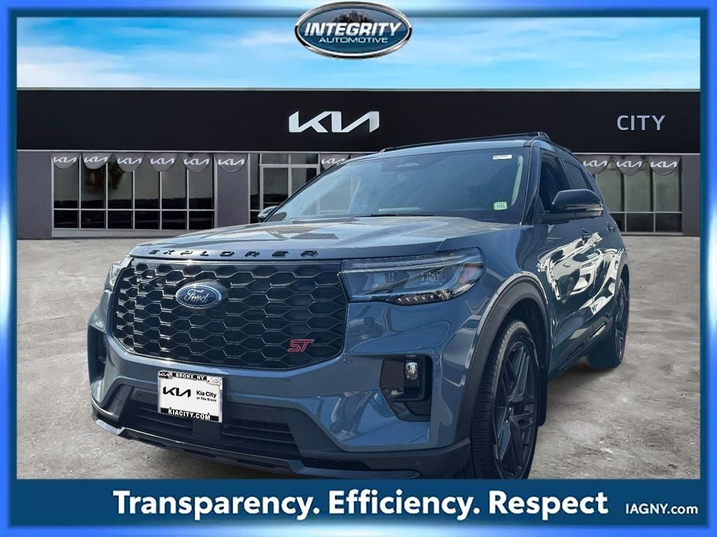 2025 Ford Explorer ST