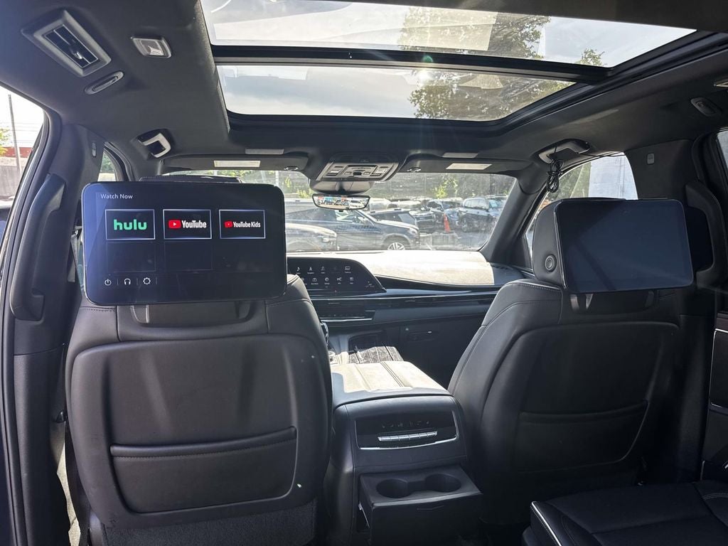 2024 Cadillac Escalade Sport
