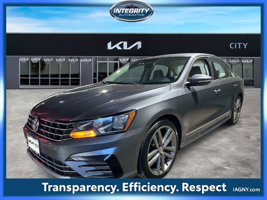2016 Volkswagen Passat 1.8T R-Line