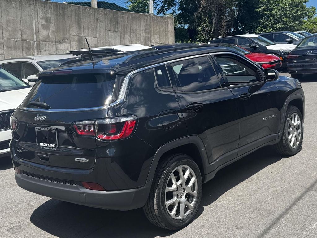 2022 Jeep Compass Latitude Lux