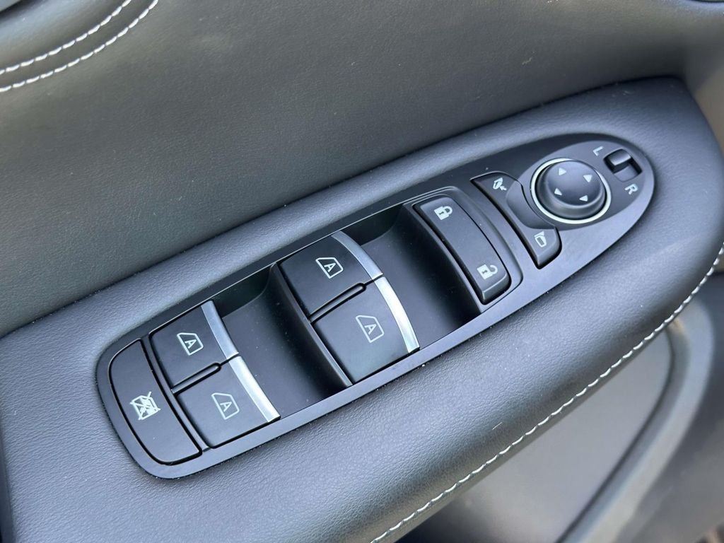 2025 INFINITI QX55 LUXE