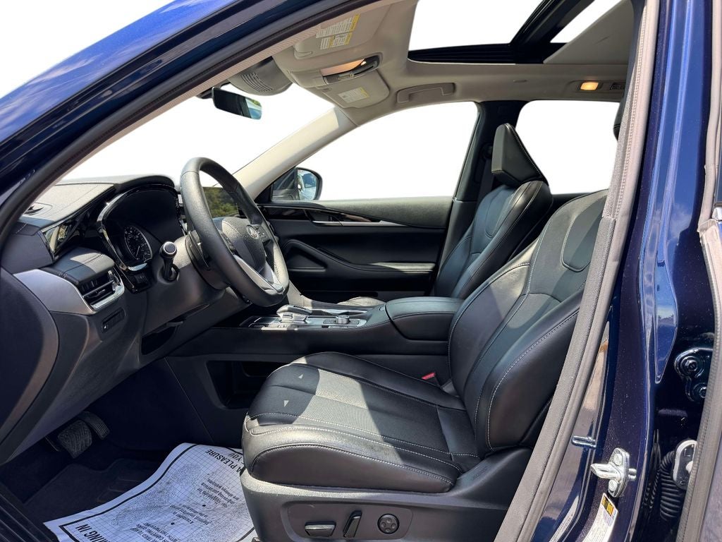 2025 INFINITI QX60 PURE