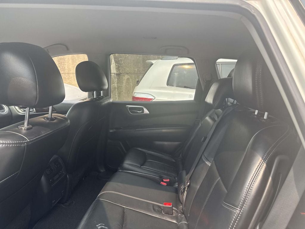 2014 Nissan Pathfinder SL