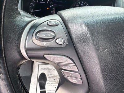 2014 Nissan Pathfinder SL