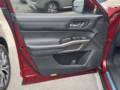 2022 Nissan Pathfinder Platinum