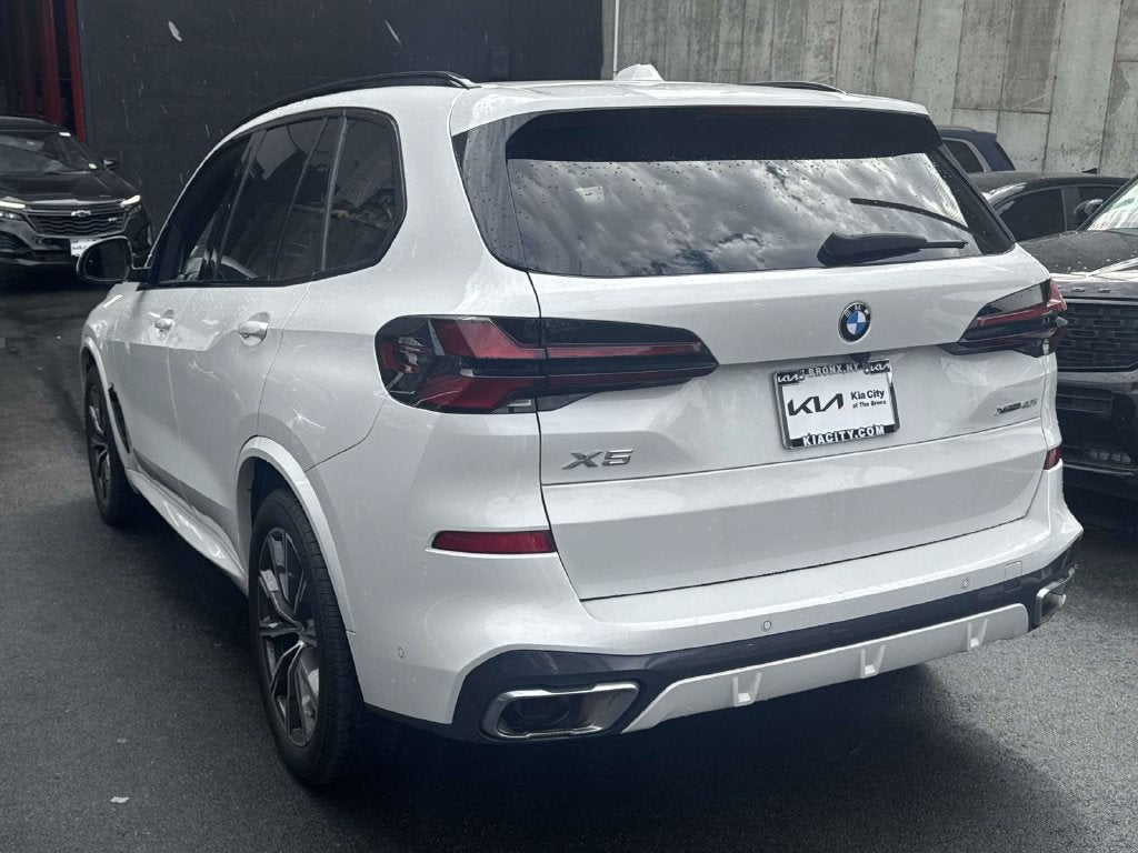 2024 BMW X5 xDrive40i