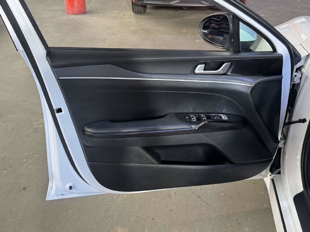 2024 Kia K5 LXS