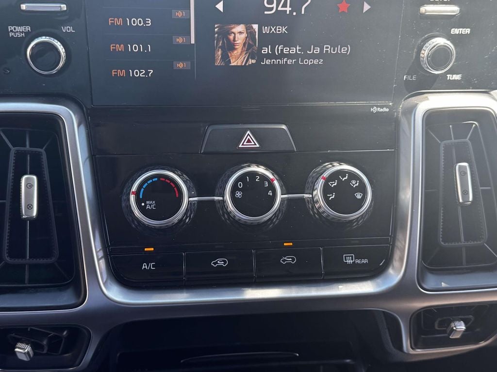 2023 Kia Sorento LX