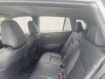 2025 Toyota Corolla Cross XLE