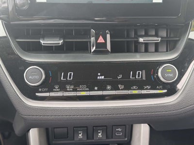 2025 Toyota Corolla Cross XLE