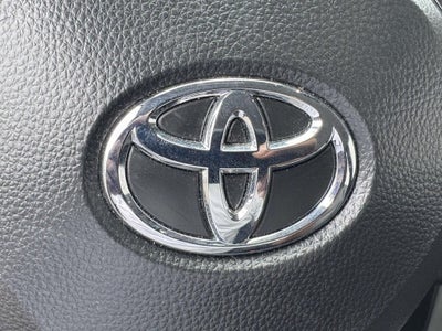 2025 Toyota Corolla Cross XLE