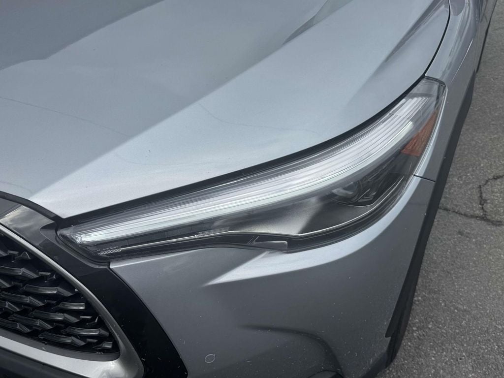 2025 Toyota Corolla Cross XLE