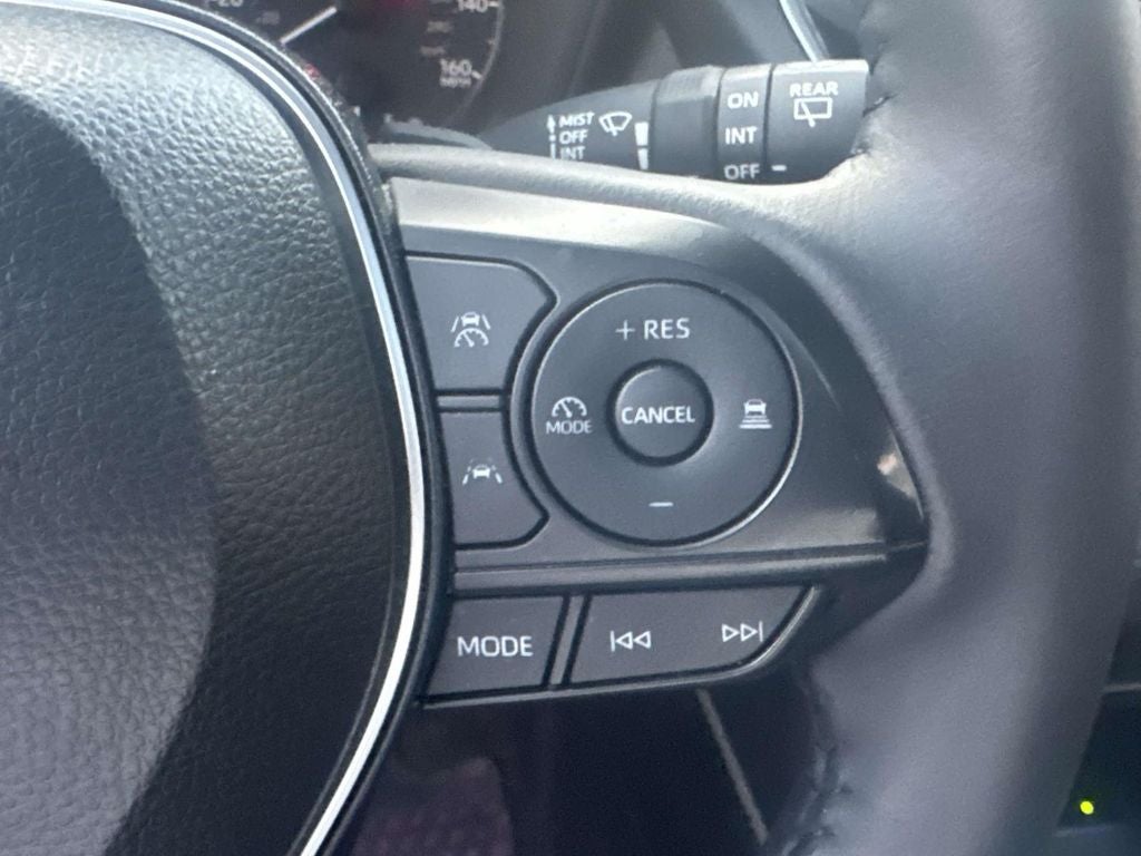 2024 Toyota Corolla Cross Hybrid SE