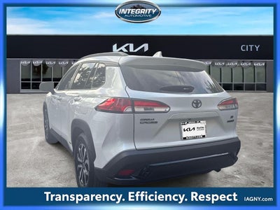 2024 Toyota Corolla Cross Hybrid SE