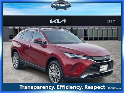 2022 Toyota Venza XLE