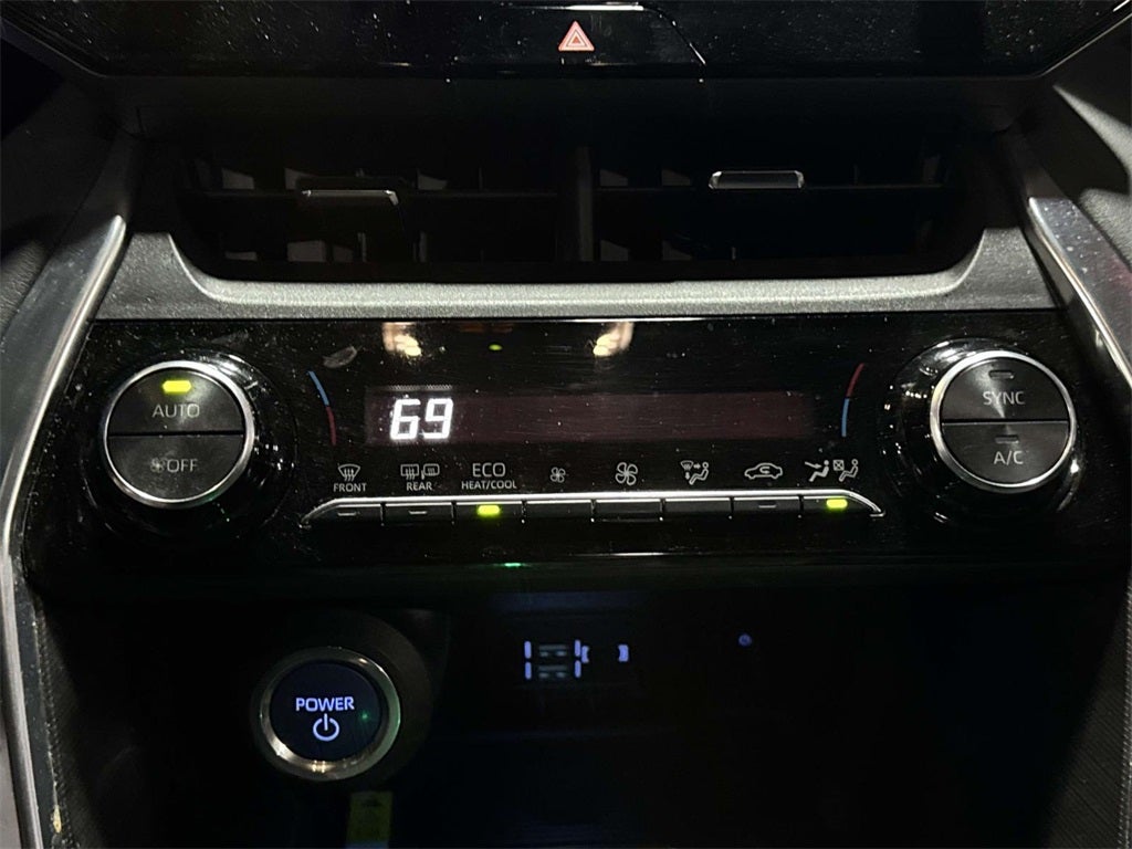 2022 Toyota Venza XLE